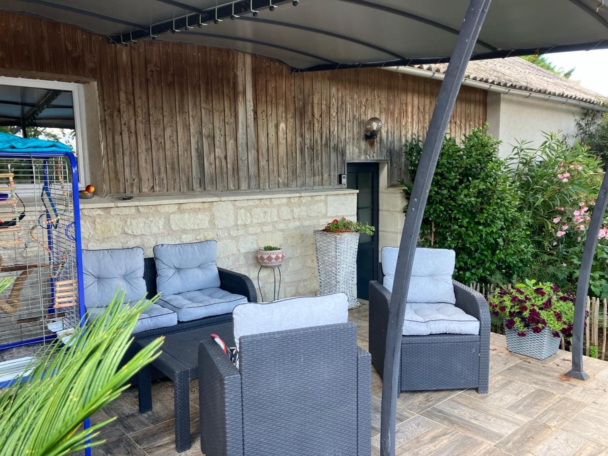 Chambre Chez Armelle Avoine Exterior photo